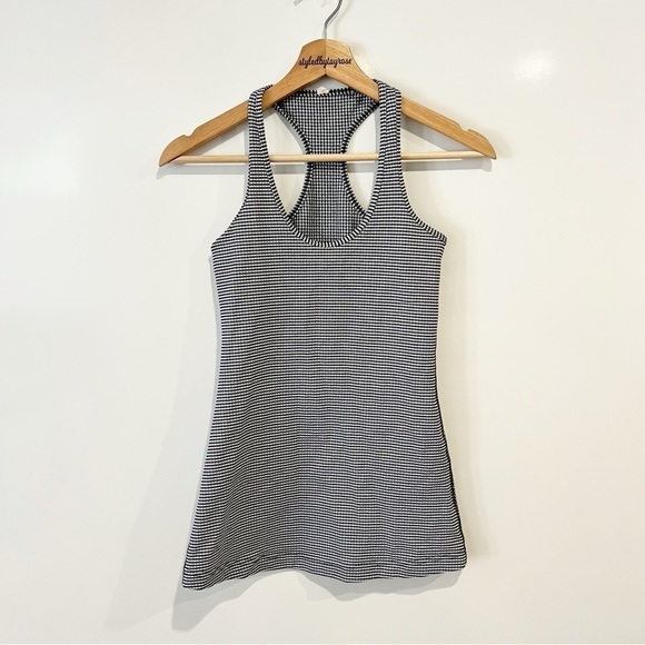 Lululemon Stripe Tank Top - Picture 1 of 7